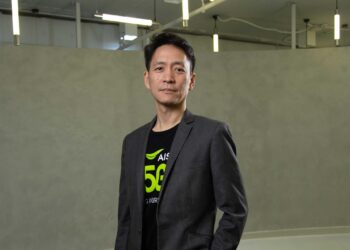 AIS ยืนยันเครือข่ายรองรับลงทะเบียน “ม33 เรารักกัน” ได้ 100% เตือน!!! ประชาชนตรวจสอบเว็บให้ดีก่อนลงทะเบียน หลังจากมิจฉาชีพเปิดเว็บปลอม