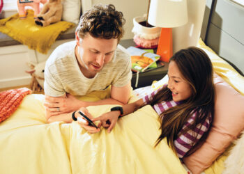 Fitbit เปิดตัว Fitbit Ace 3 อุปกรณ์ติดตามกิจกรรมและการนอนสุดล้ำสำหรับเด็กๆ เพื่อให้การออกกำลังกายเป็นเรื่องสนุกสำหรับวัยซน