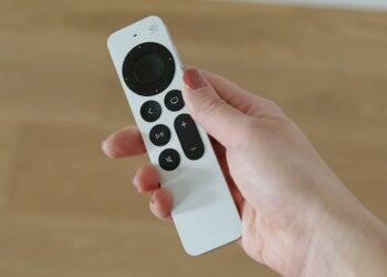 รองประธาน Apple เผยว่า Siri Remote ใหม่ ได้รับแรงบันดาลใจจากปุ่ม Click Wheel ของ iPod