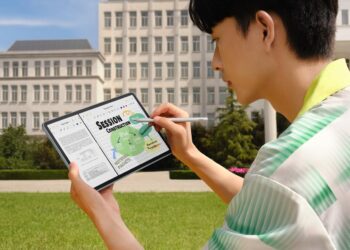 มารู้จัก HUAWEI MatePad 11 แท็บเล็ตจอ 120Hz พร้อม HUAWEI M-Pencil ปากกาอัจฉริยะ ใช้งาน Multi-tasking เสมือนทำงานบน PC