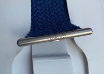 ภาพหลุดสาย Apple Watch ใหม่ สำหรับ Series 7 ยืนยันขนาด 41 มม. และ 45 มม.