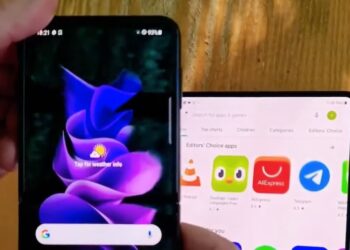 เผยเครื่องจริง Samsung Galaxy Z Fold 3 และ Galaxy Z Flip 3 ก่อนเปิดตัวทางการ (ชมคลิป!!)