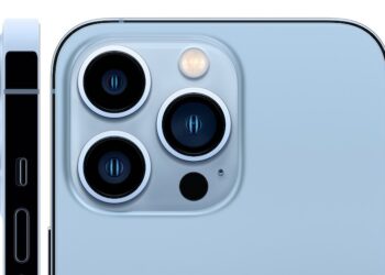 iPhone 13 series นอกจากจะหนาขึ้นแล้ว ยังหนักกว่าเดิมด้วย แต่มีเหตุผลที่พอรับได้