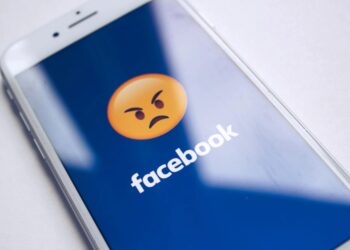 ฟีเจอร์ App Tracking Transparency ของ Apple ทำให้บริษัทโซเชียลเสียรายได้ประมาณ 3 แสนล้านบาท