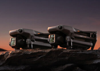 DJI Mavic 3 เปิดตัวแล้ว มาพร้อมกล้อง Hasselblad ถ่ายวิดีโอสูงสุด 5.1K บินได้นาน 46 นาที