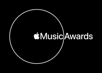 Apple ประกาศผลผู้ชนะรางวัล Apple Music Awards ประจำปีครั้งที่ 3 อันได้แก่ The Weeknd ซึ่งได้รับรางวัลศิลปินแห่งปีระดับโลก ในขณะที่ Olivia Rodrigo และ H.E.R. ต่างคว้ารางวัลใหญ่ด้วยเช่นกัน