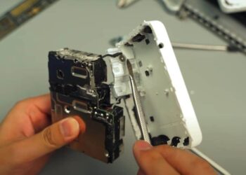 ชมคลิปชำแหละ อะแดปเตอร์แปลงไฟ USB-C ขนาด 140 วัตต์ ราคา 2,890 บาท ของ MacBook Pro รุ่น 16 นิ้ว