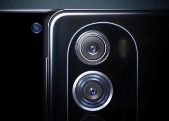 ยืนยันแล้ว!! Motorola Edge X30 ได้รับกล้องหลัง 3 ตัว 50MP + 50MP + 2MP กล้องหน้า 60MP