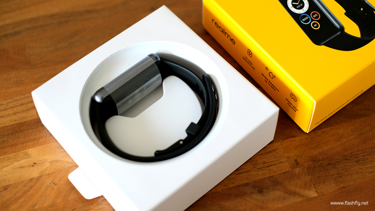 รีวิว realme Band 2 หน้าจอสี 1.4 นิ้ว รองรับโหมดกีฬา 90 โหมด กันน้ำลึก 50 เมตร วัดระดับออกซิเจนในเลือด การเต้นหัวใจ ราคา 1,499 บาท