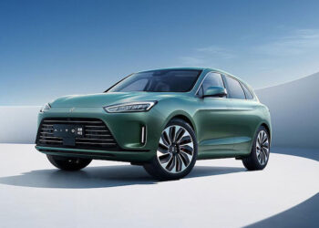 HUAWEI คาดว่าจะสามารถขาย AITO M5 รถยนต์อัจฉริยะได้ 300,000 คัน ภายในปี 2022