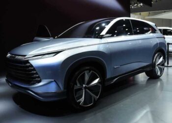 ผู้ผลิตรถยนต์ในจีน ประกาศขึ้นราคา NEV รถยนต์พลังงานใหม่ เนื่องจากมีต้นทุนสูงขึ้น และเงินสนับสนุนจากรัฐฯ ลดลง ลดลง