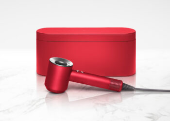 สวยแสบตากับชุดของขวัญ Dyson Supersonic สีแดง ต้อนรับวาเลนไทน์ วางขายแบบจำกัดเวลาช่วงวาเลนไทน์ 2565 นี้ เท่านั้น!