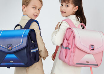 HUAWEI เปิดตัวกระเป๋านักเรียนอัจฉริยะ ติดตามตำแหน่งผ่าน GPS กันน้ำได้ มาพร้อมจอ LCD ราคาราว 3,690 บาท