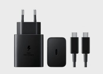 Samsung จะเปิดตัวอุปกรณ์ชาร์จเร็ว 45W สำหรับ Galaxy S22 Ultra