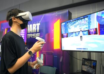 COMMART COMVERSE มหกรรมไอทีงานแรกแห่งปี ยิ้มรับยอดเงินสะพัด 3,100 ล้านบาท