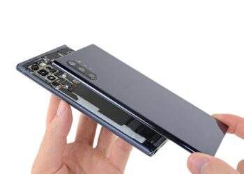 Samsung จับมือ iFixit ให้เจ้าของสมาร์ทโฟน Galaxy ซ่อมเครื่องได้เอง พร้อมสั่งอะไหล่ของแท้ได้