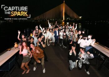 realme จัดกิจกรรมสุดเอ็กซ์คลูซีฟเอาใจ real Fan “CAPTURE THE SPARK realme 9 Fans Gathering” พร้อมชวนสัมผัสประสบการณ์สมาร์ตโฟน realme 9 4G วางจำหน่ายวันแรก