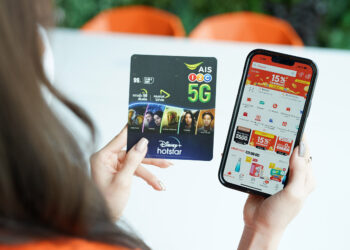 ยืน 1 ตัวจริง! AIS 5G ผนึก Shopee ยกระดับความสุขคนไทย ด้วย SIM AIS 5G Disney+ Hotstar ปักหมุดความสุขยกความบันเทิงส่งตรงถึงบ้าน พร้อมรับสิทธิพิเศษอัปเกรดสมาชิก Shopee Rewards เป็นระดับ GOLD นาน 3 เดือน