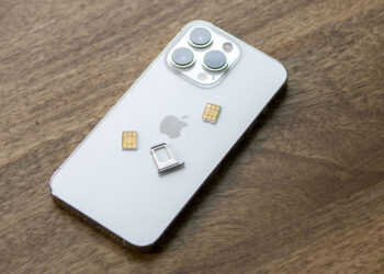 เจ้าของ iPhone พบปัญหาการใช้งาน eSIM ของผู้ให้บริการ T-Mobile