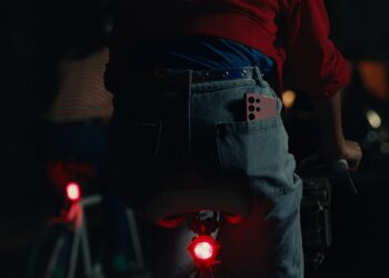 SAMSUNG จับมือ Netflix อวดโฉมผลงานจากเลนส์กล้อง Galaxy S22 Ultra โชว์ฟีเจอร์สุดเทพอย่าง Nightography ผ่านเรื่องราวหนังสั้นที่ได้แรงบันดาลใจจากซีรีส์สุดฮิต Stranger Things 4