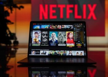 Netflix เตรียมคิดเงินค่าบริการเพิ่ม หากพบว่าบัญชีใดมีการเปิดใช้งานแต่อยู่คนละบ้าน