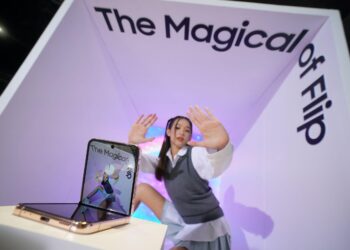 ก้าวข้ามขีดจำกัดของทุกไลฟ์สไตล์ ด้วย Samsung Galaxy Z Flip4 และ Galaxy Z Fold4 สมาร์ทโฟนจอพับได้ ที่จะมาสร้างปรากฎการณ์และพลิกโฉมวิถีการใช้สมาร์ทโฟนแบบเดิมๆ อย่างสิ้นเชิง