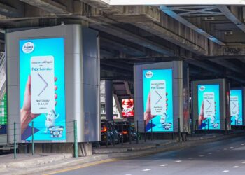 Samsung แท็กทีมแบรนด์ชั้นนำสร้างปรากฎการณ์ครั้งยิ่งใหญ่ต้อนรับ The Next Galaxy ทั่วโซเชียลมีเดียและใจกลางกรุง #TheNextGalaxyiscoming #SamsungUnpacked