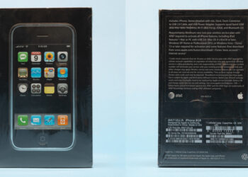 iPhone รุ่นแรก ที่ยังไม่ได้ถูกแกะกล่อง มีคนประมูลซื้อไปในมูลค่ากว่า 1.3 ล้านบาท