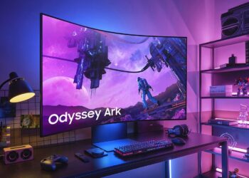 SAMSUNG เปิดตัว Odyssey Ark เกมมิ่งมอนิเตอร์แบบโค้ง 1000R ขนาด 55 นิ้วสุดล้ำแห่งยุคราคา 99,000 บาท  ที่ช่วยยกระดับประสบการณ์การเล่นเกมให้เหนือชั้นกว่าเดิม