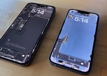 iFixit แจกวอลเปเปอร์ที่เป็นภาพ X-ray ภายใน iPhone 14 และ iPhone 14 Pro ดาวน์โหลดได้ที่นี่!!