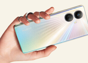 เผยสเปก realme 10 Pro ยังใช้จอแบนปกติ แต่ realme 10 Pro Plus จะมาพร้อมจอขอบโค้ง 61 องศา