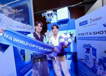 vivo ดึง “หยิ่น-วอร์” โชว์สกิลลูกหนังกลางสยาม! กับกิจกรรม Give it a shot ลุ้นศึกฟุตบอลโลก 2022 ไม่พลาดทุกชอตสำคัญ!