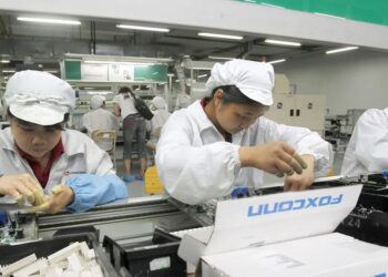 Apple เร่งแผนกระจายห่วงโซ่อุปทานออกนอกประเทศจีน