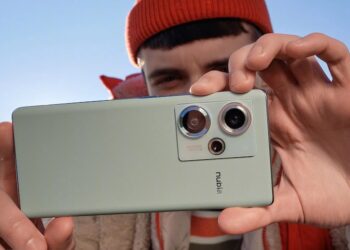 Nubia Z50 เปิดตัวทางการ มาพร้อมชิป Snapdragon 8 Gen 2 หน้าจอรีเฟรชเรท 144Hz ชาร์จเร็ว 80W ราคาเริ่มต้นราว 14,990 บาท