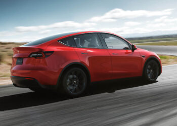 Tesla เปิดตัวทางการในประเทศไทยทั้งรุ่น Model 3 และ Model Y ราคาเริ่มต้น 1,759,000 บาท