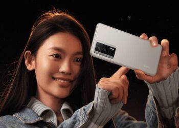 Redmi K60 เปิดตัวทางการ ใช้ชิปเรือธง Snapdragon 8+ Gen 1 มาพร้อมรุ่น K60E ใช้ชิป Dimensity 8200