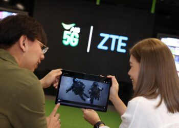 AIS และ ZTE ปฏิวัติวงการ 3D คอนเทนต์ครั้งแรกในโลก กับแท็บเล็ตสามมิติ Nubia Pad 3D ที่ไม่ต้องผ่านแว่น กลางงาน MWC 2023
