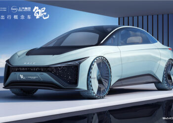 SAIC Motor ผู้ผลิตรถยนต์รายใหญ่ จะนำแบตเตอรี่โซลิดสเตต ชาร์จแบตเต็มใน 15 นาทีวิ่งไกล 1,000 กิโลเมตร มาใช้ในรถ EV ปี 2025