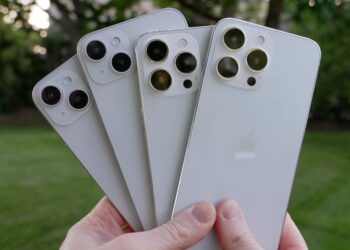 ชมดีไซน์โดยรวมของ iPhone 15 และ iPhone 15 Pro จากเครื่องดัมมี่