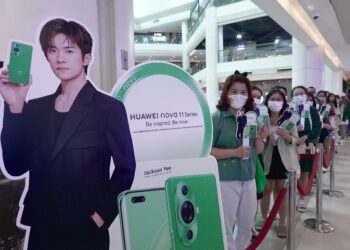 มาแรง!! ตั้งแต่ยังไม่เปิดตัว หัวเว่ยเจาะตลาดตรงกลุ่มส่ง HUAWEI nova 11 series มัดใจคนเจนใหม่ พุ่งต่อคิวรอสัมผัสเครื่องเป็นกลุ่มแรกในไทย ก่อนเริ่มจำหน่าย 24 มิถุนายนนี้