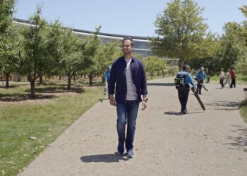 AirPods ได้รับฟีเจอร์ใหม่ Adaptive Audio ช่วยปรับเสียงให้เข้ากับสภาพแวดล้อม