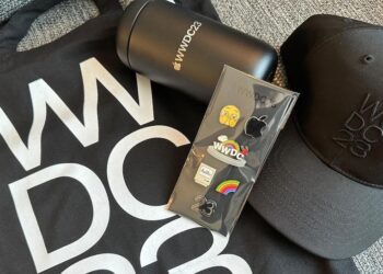 Apple แจกของที่ระลึกให้กับนักพัฒนา และผู้ร่วมงาน WWDC 2023 ที่ Apple Park