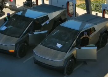 Tesla เร่งผลิต Cybertruck เพื่อให้ทันวางจำหน่ายในเดือนกันยายนนี้