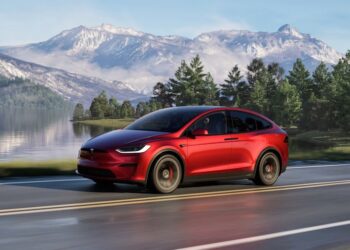 Tesla เปิดตัว Model S และ Model X รุ่นพื้นฐานใหม่ Standard Range ที่มีราคาถูกลงราว 3.5 แสนบาท
