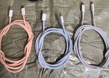 iPhone 15 Series จะมาพร้อมสาย USB-C แบบถัก ในเฉดสีเดียวกับตัวเครื่อง