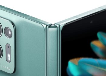 OPPO Find N3 จะมาพร้อมอะแดปเตอร์แปลงไฟ 100W แบบ 2 ช่อง