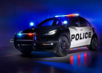 Tesla Model Y ได้รับการปรับแต่งให้เป็นรถตำรวจ ราคาราว 3.2 ล้านบาท