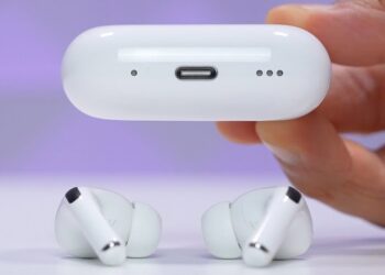 สื่อนอกรีวิว AirPods Pro 2 พร้อม USB-C พบความน่าสนใจที่สุดอยู่ที่ซอฟต์แวร์ (ชมคลิป!!)