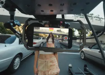 Olivia Rodrigo ปล่อยมิวสิควิดีโอเพลง get him back! ถ่ายทำด้วย iPhone 15 Pro (ชมคลิป)