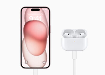 iPhone 15 Series สามารถชาร์จแบตให้ Apple Watch และ AirPods ได้โดยตรง ผ่านพอร์ต USB-C